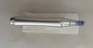 Microneedle pen